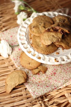 pexels-people-chatting