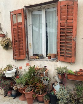 person_applying_loan