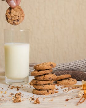 pexels-hands-on-laptop