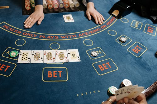 luxury-casino-lounge