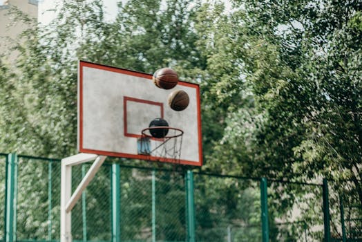 https://images.pexels.com/photos/326055/pexels-photo-326055.jpeg
